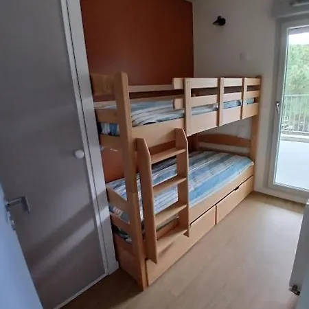 T3 Avec Piscine, 150m De L'ocean *