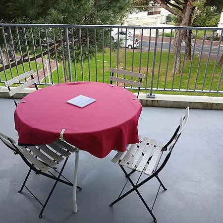 Διαμέρισμα T3 Avec Piscine, 150m De L'ocean *